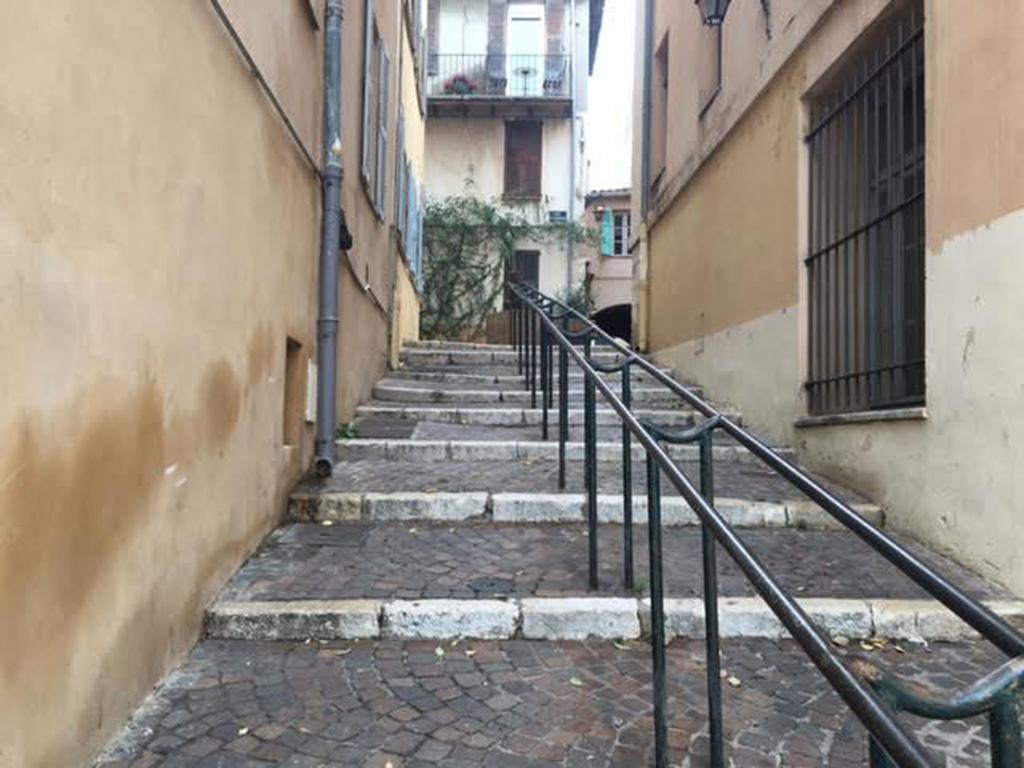 Le Rocher Antibes Buitenkant foto
